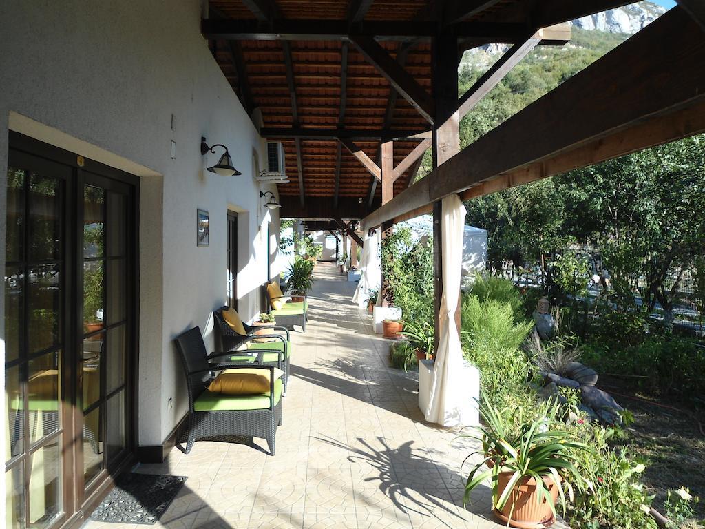 Pensiunea La Dolce Vita Băile Herculane Esterno foto