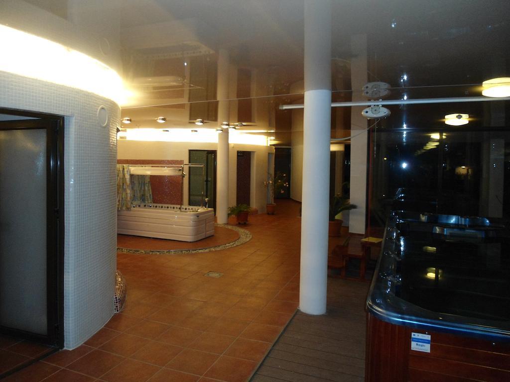 Pensiunea La Dolce Vita Băile Herculane Esterno foto